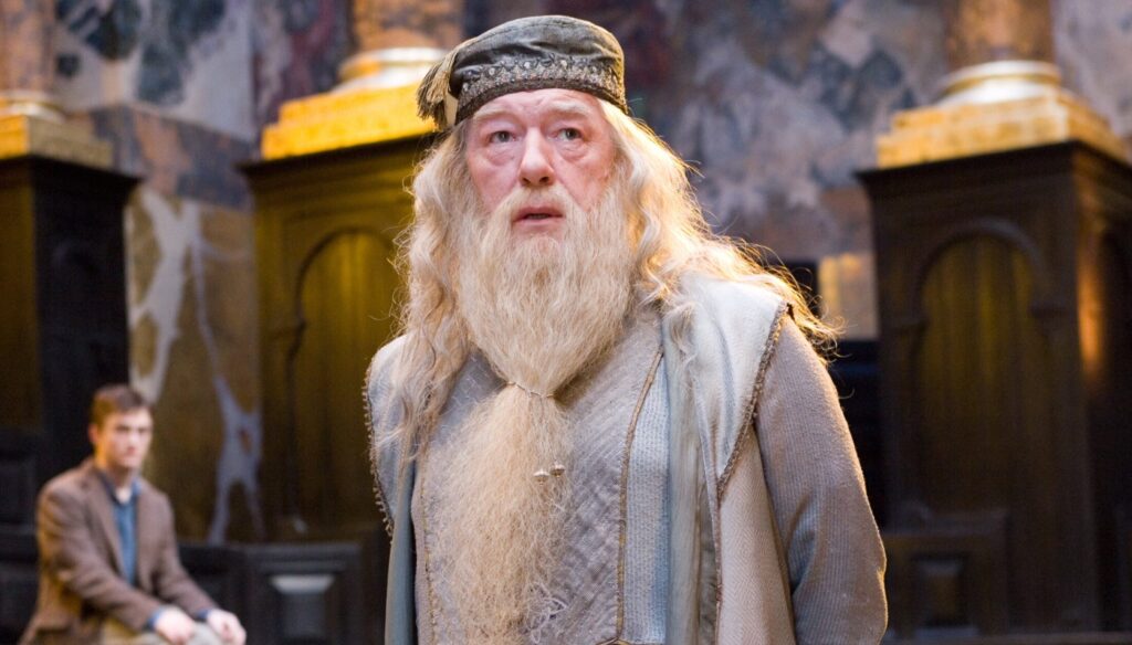 michael gambon albus Dumbledore harry potter cinema series teatro faleceu 82 anos pneumonia dublin ator cineasta premios