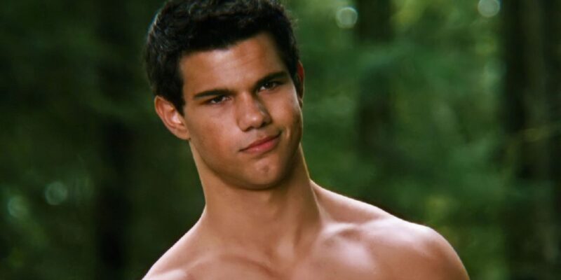 Taylor Lautner (Jacob) quase foi substituído na franquia de Crepúsculo.