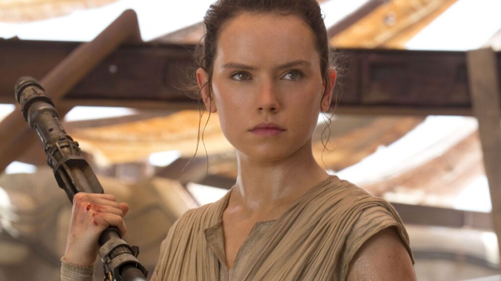 Daisy Ridley revelou estar empolgada para o retorno de Rey em Star Wars
