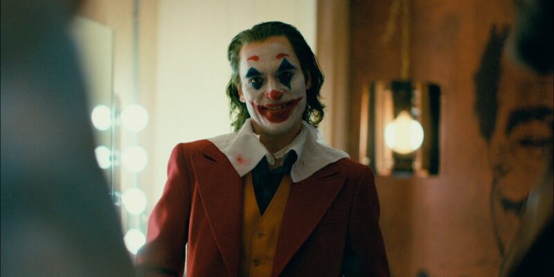 Quem é o Coringa de Joaquin Phoenix e quais HQs o filme é baseado?