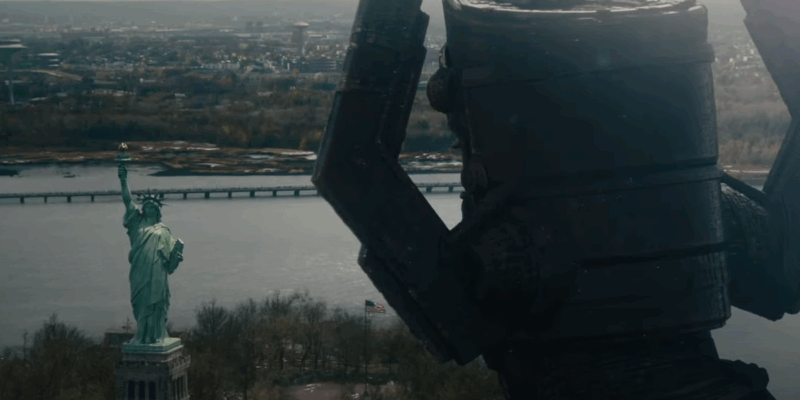 LEGO revelou visual de Galactus em Quarteto Fantástico Primeiros Passos com pedro pascal vanessa kirby joseph quinn e ebon moss bachrach filme marvel studios