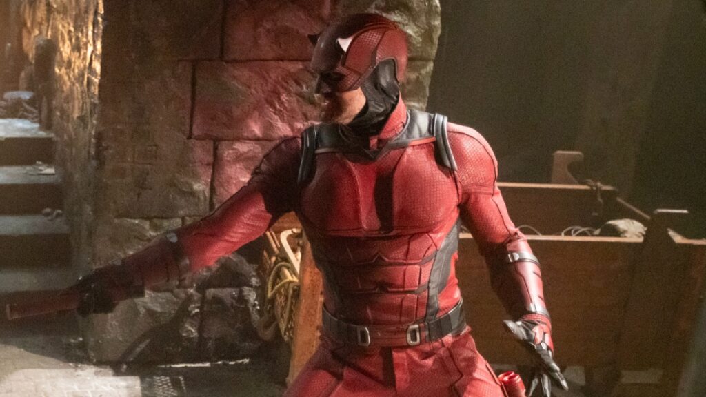 Charlie Cox aparece com novo uniforme da 2ª temporada de Demolidor Renascido disney plus marvel studios serie